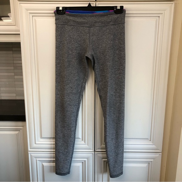 Reversible Ivivva by Lululemon girls leggings 🍋 - Picture 8 of 12